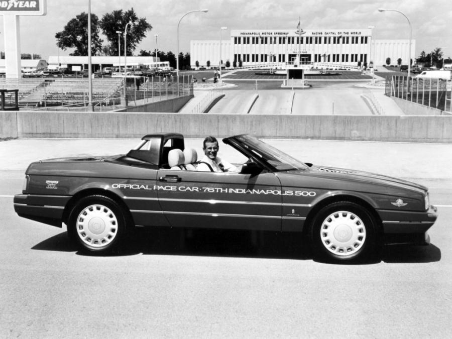  Cadillac Allante Indy 500 Pace Car 1992 года  (фото 5 из 6)